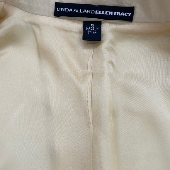 ELLEN TRACY Spring Yellow Blazer - Picture 7 of 9